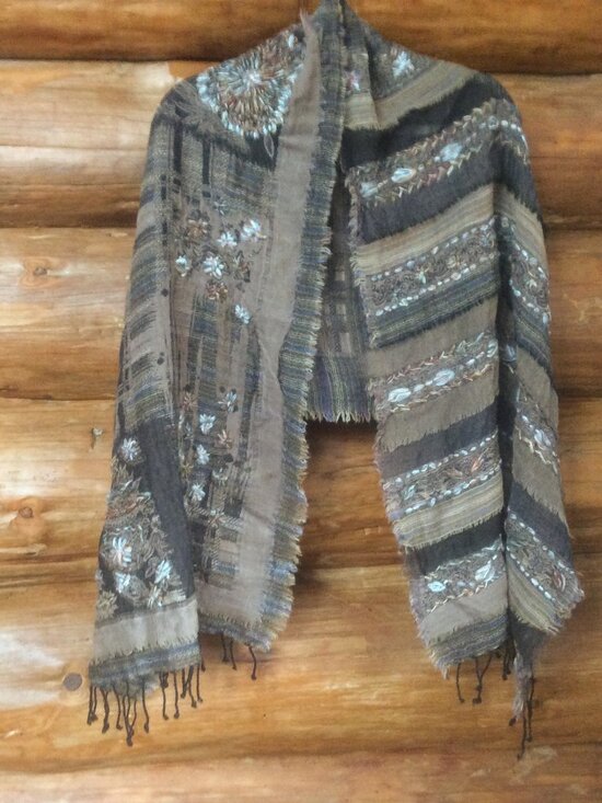 Aziza by Biz Wool Embroidered Boho Shawl Scarf One Size - Picture 1 of 6